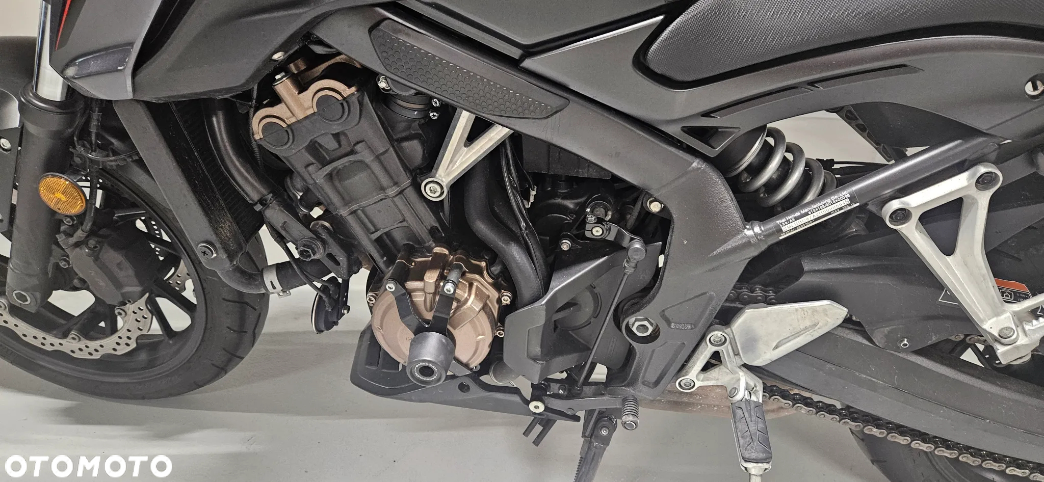 Honda CB - 8