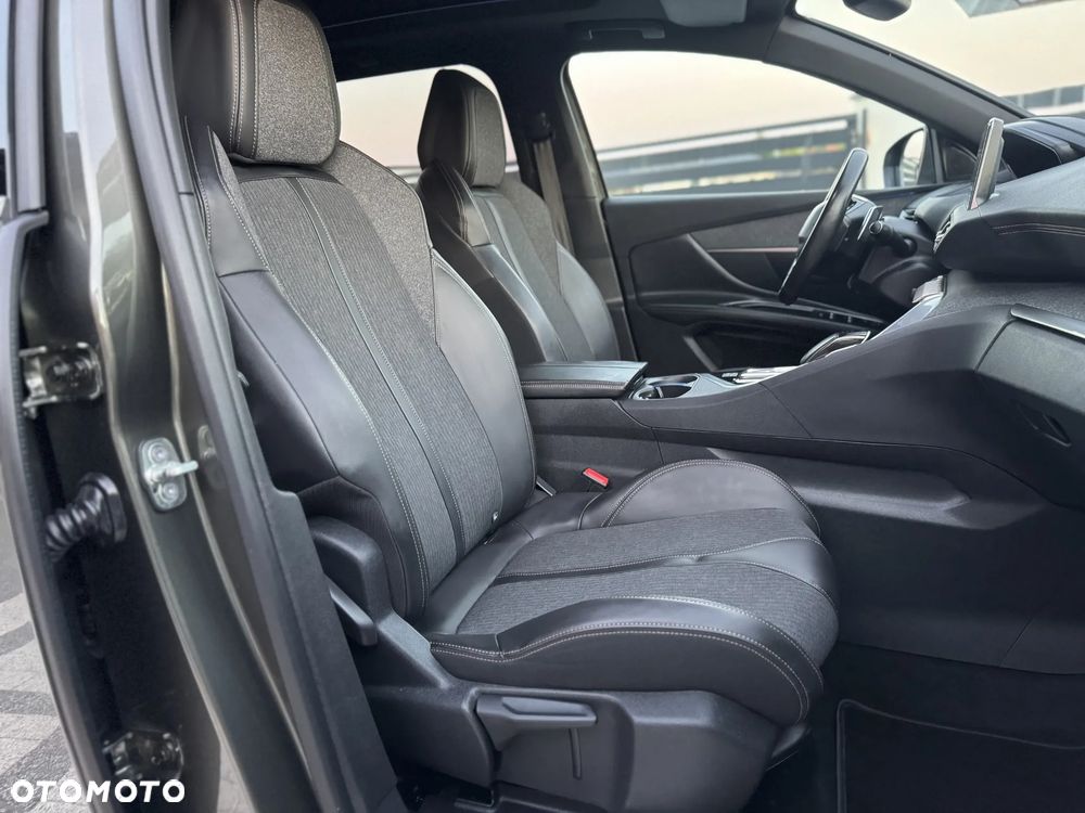 Peugeot 3008 - 32