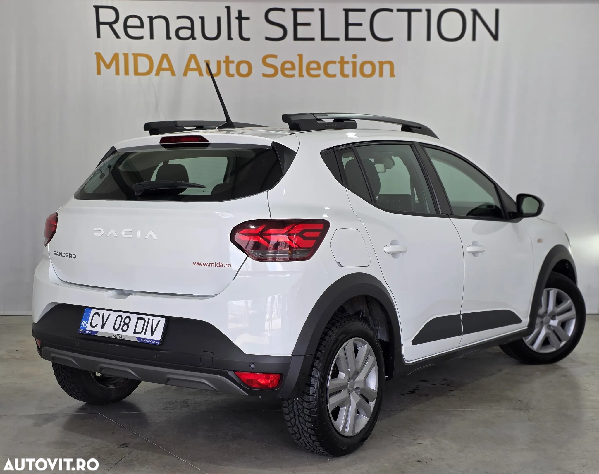 Dacia Sandero Stepway TCe 90 MT6 Comfort - 2