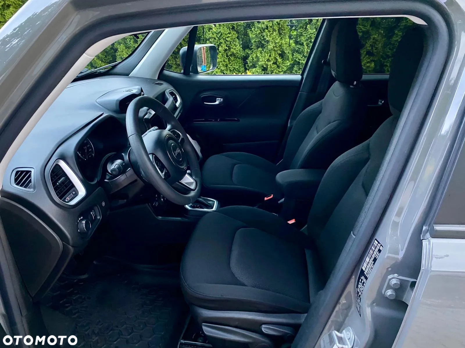 Jeep Renegade - 13