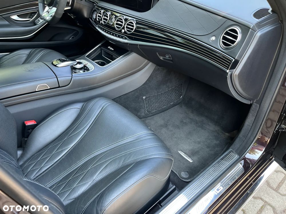 Mercedes-Benz Klasa S AMG 63 4-Matic+ L - 23