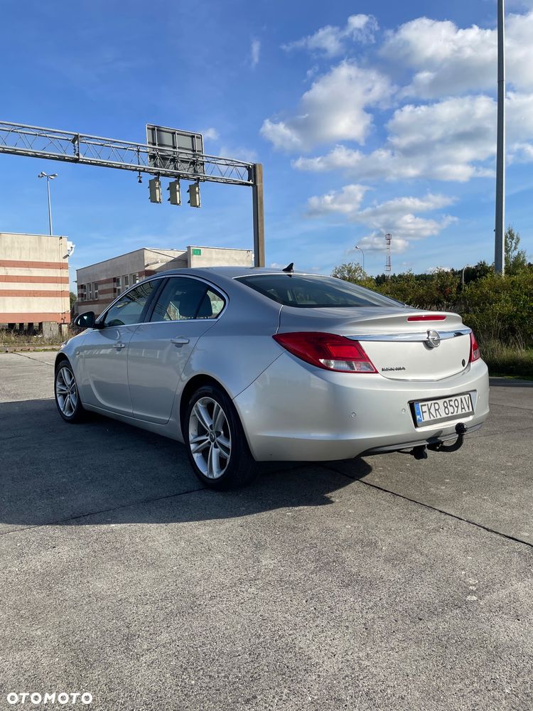 Opel Insignia 1.6 - 6