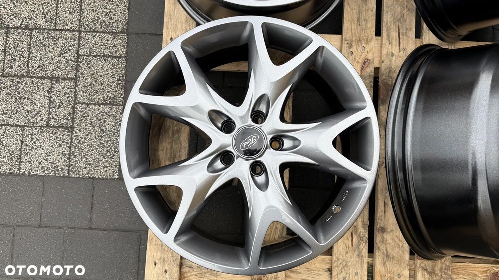 Alufelgi R18 5x108 ET45 8.5J Ford Volvo Koła Mondeo Galaxy Focus S-MAX KBA46775 AEZ - 4