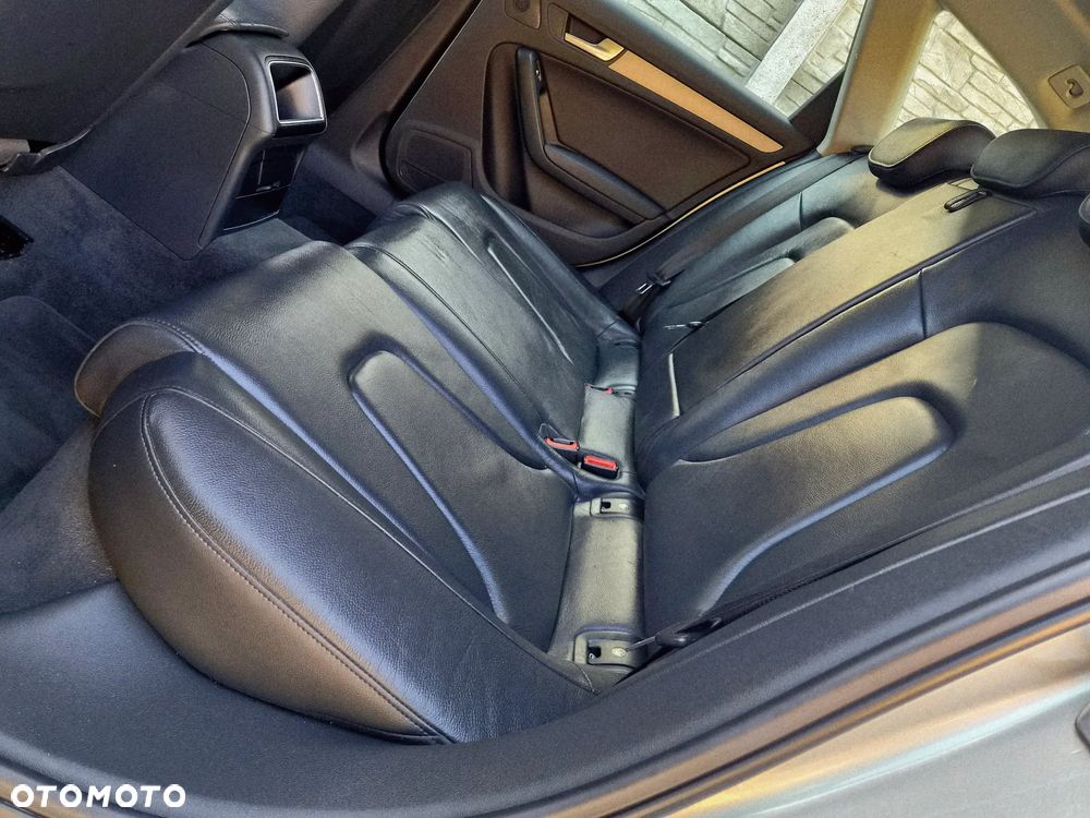 Audi A4 Avant - 19