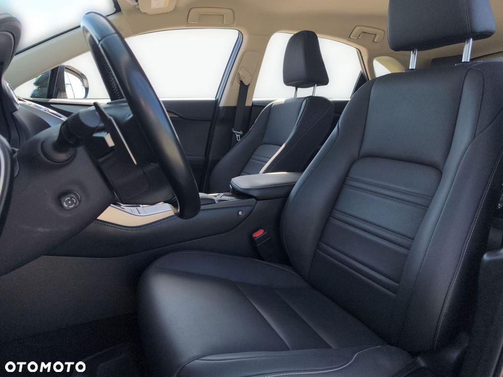 Lexus NX 300h F Impression AWD - 16