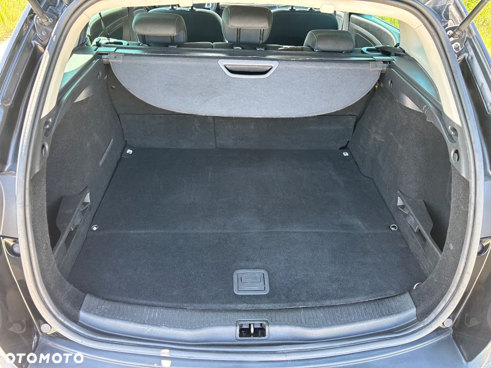 Renault Megane 1.6 16V 110 Paris - 18