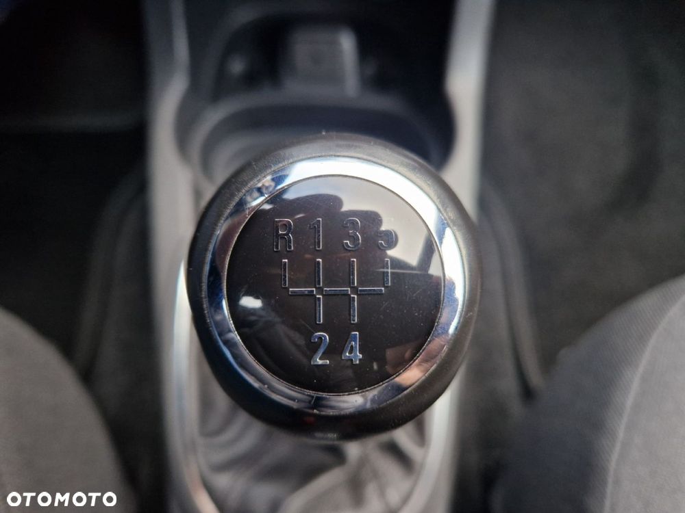 Opel Corsa 1.3 CDTI DPF Edition - 14