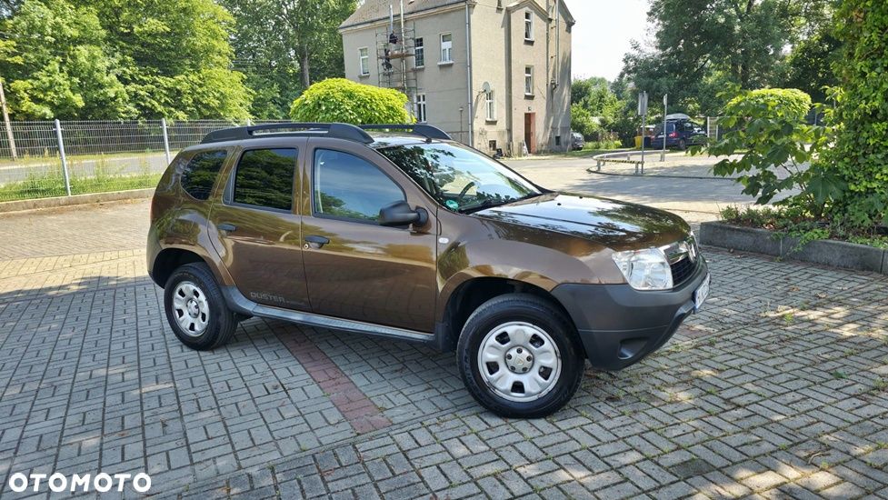 Dacia Duster 1.6 16V 105 4x2 Prestige - 11