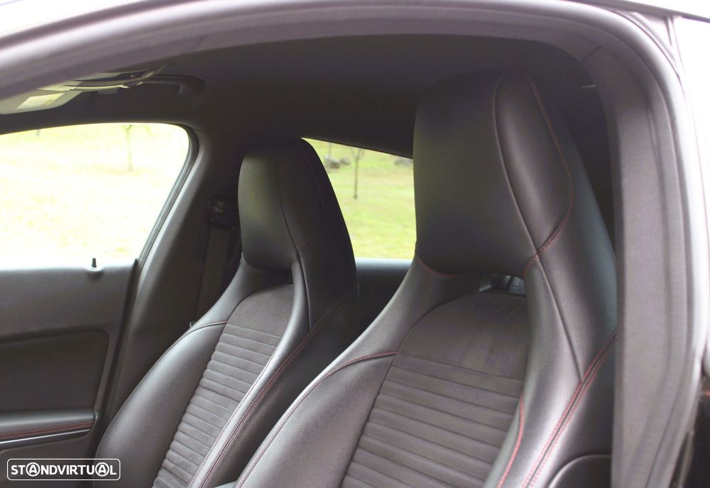Mercedes-Benz CLA 220 d Shooting Brake AMG Line Aut. - 17