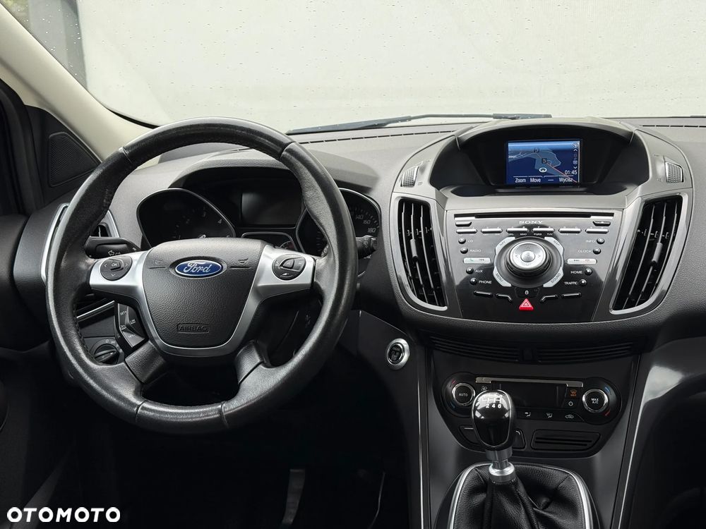 Ford Kuga - 22
