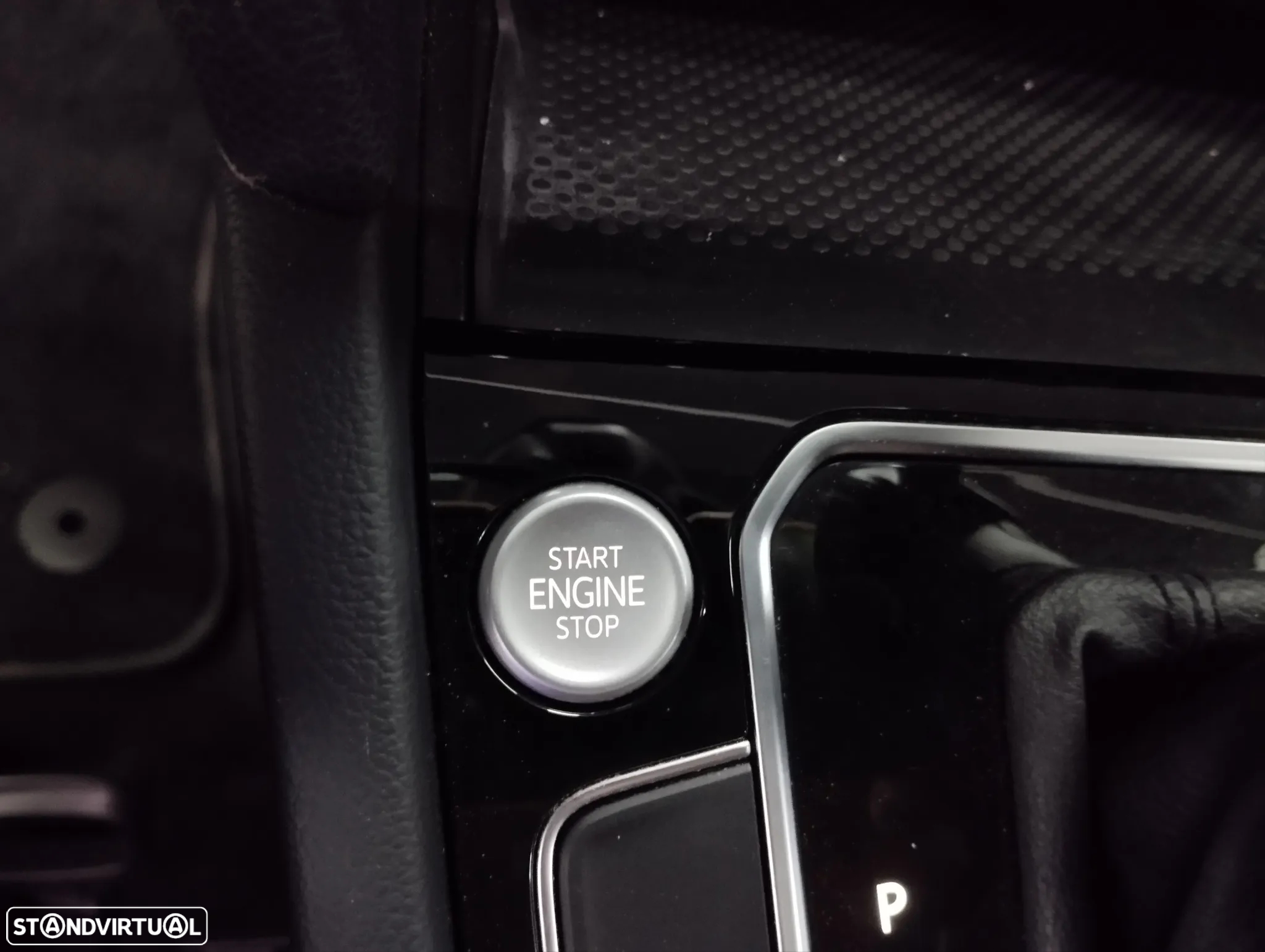 VW Passat Variant 2.0 TDi Business DSG - 35
