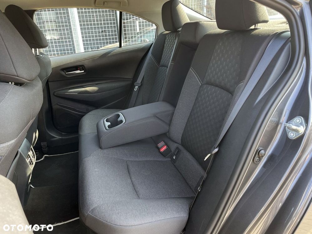 Toyota Corolla 1.8 Hybrid Comfort - 12