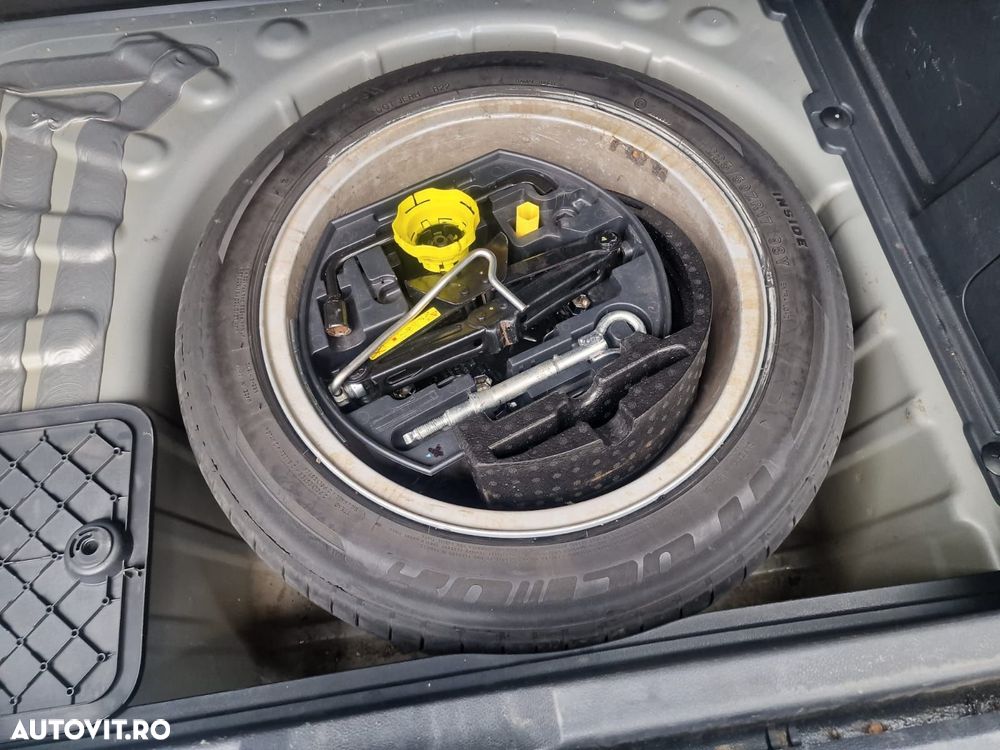 Dezmembram Peugeot 3008 2010 1.6hdi 9HZ Euro 4 - 8