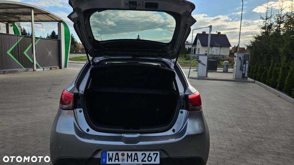 Mazda 2 SKYACTIV-D 105 Center-Line - 32