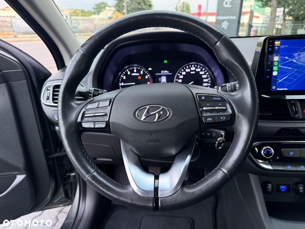 Hyundai i30 1.5 DPI Comfort - 11