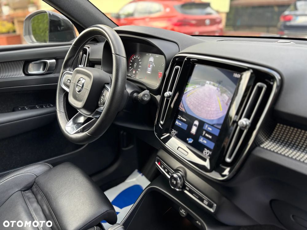Volvo XC 40 D3 R-Design - 9