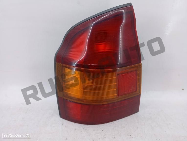 Farolim Trás Painel Esquerdo  Mazda 323 S Vi Sedan (bj) [1998_2 - 1