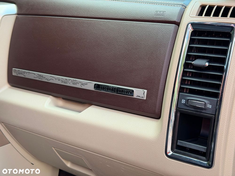 Dodge RAM - 27