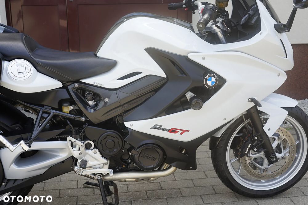 BMW F - 9