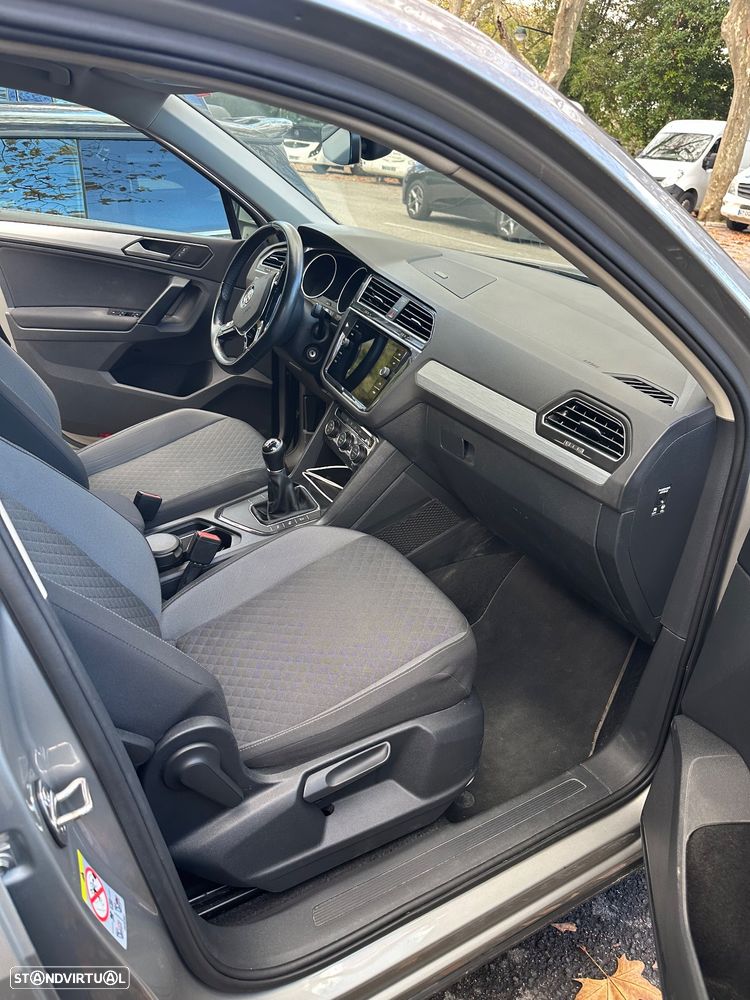 VW Tiguan 1.6 TDI Confortline - 8