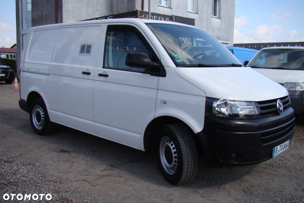Volkswagen Transporter - 5
