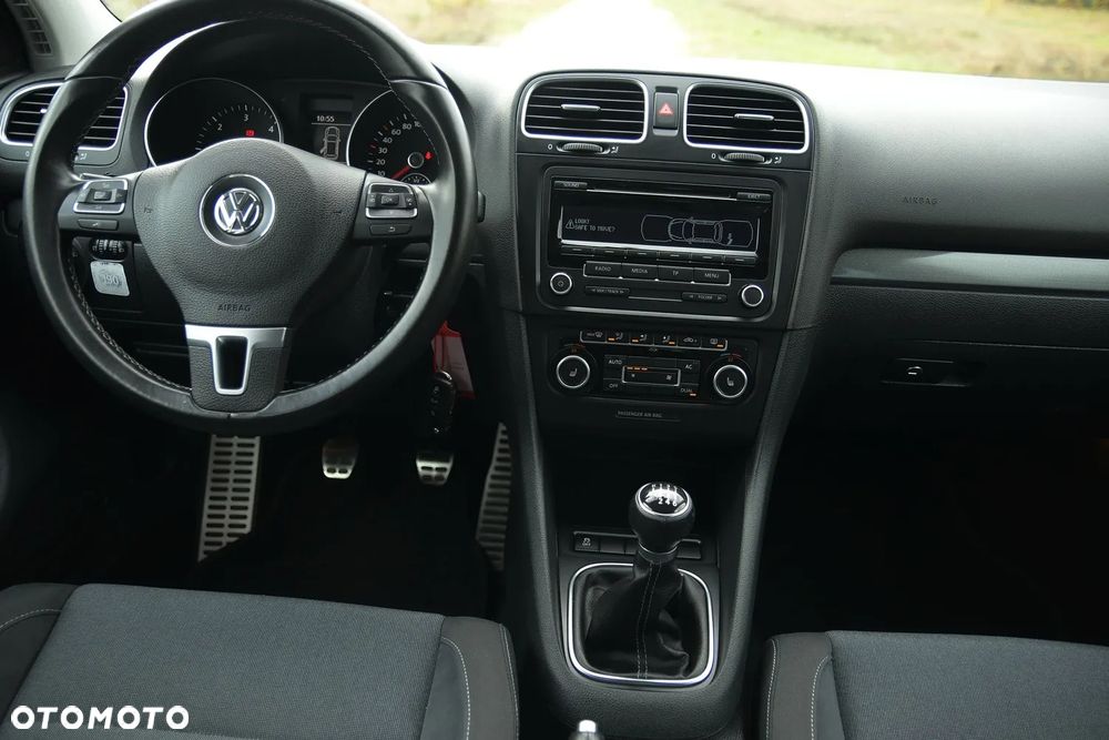 Volkswagen Golf 2.0 TDI DPF BlueMotion Technology Style - 24