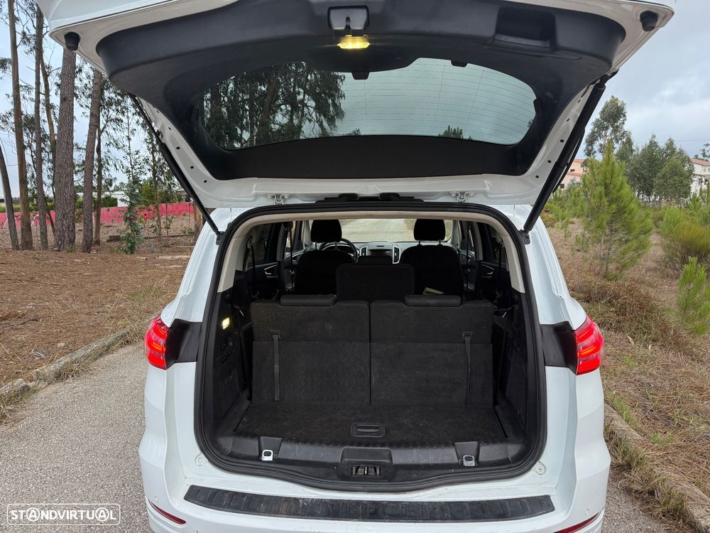 Ford S-Max 2.0 TDCi Titanium - 11