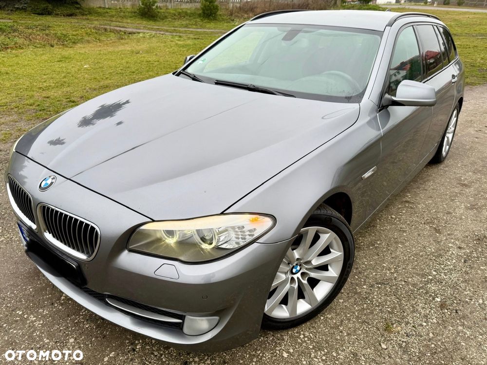 BMW Seria 5 520d Luxury Line - 2