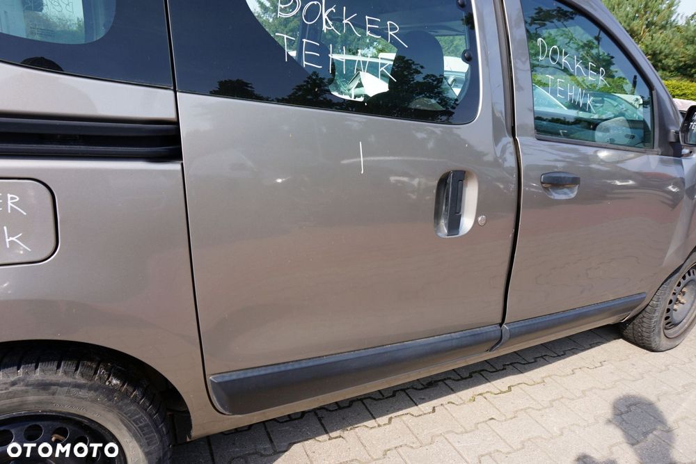 DRZWI TYLNE PRAWE DOKKER LIFT TEHNK 821019921R BEŻOWY DACIA 2017-2021 - 4