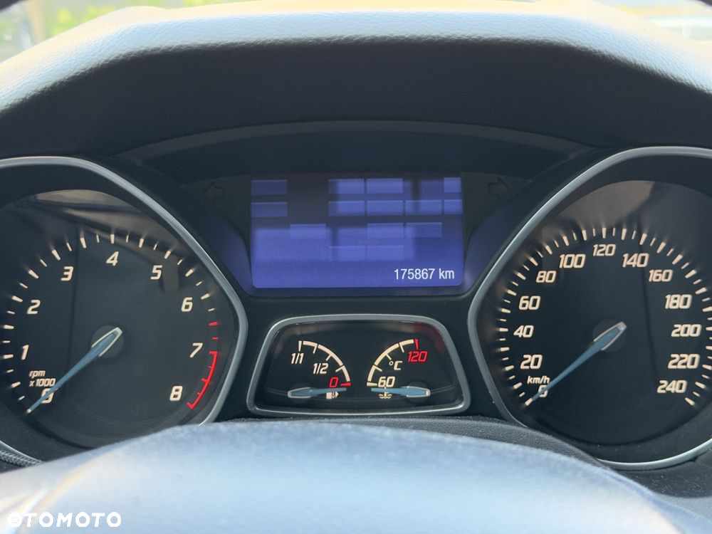 Ford Focus 1.6 EcoBoost Titanium - 10