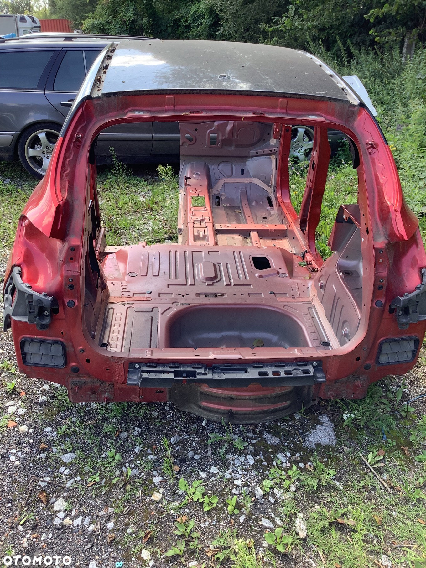RENAULT CAPTUR I BŁOTNIK TYLNY PRÓG PAS TYLNY WANNA - 2