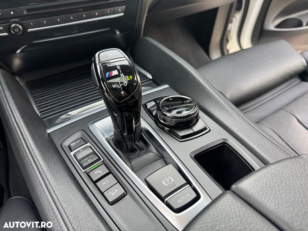 BMW X6 xDrive40d - 10