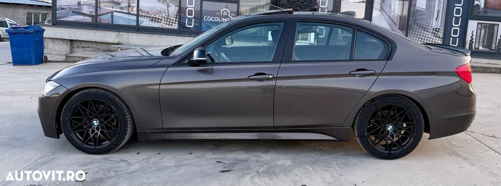 BMW Seria 3 320d DPF M Sport Edition - 15