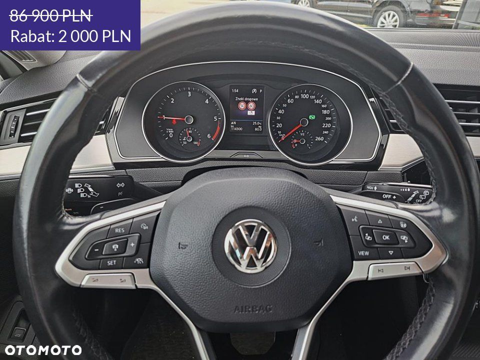 Volkswagen Passat - 18