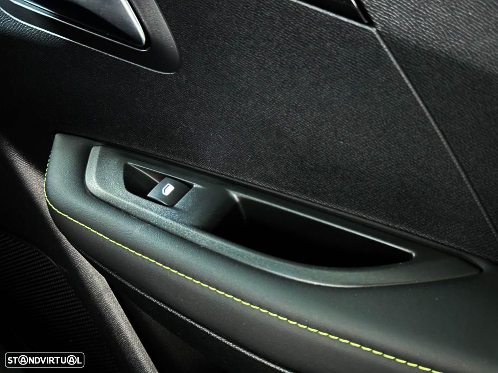 Peugeot e-208 50 kWh GT Pack - 27