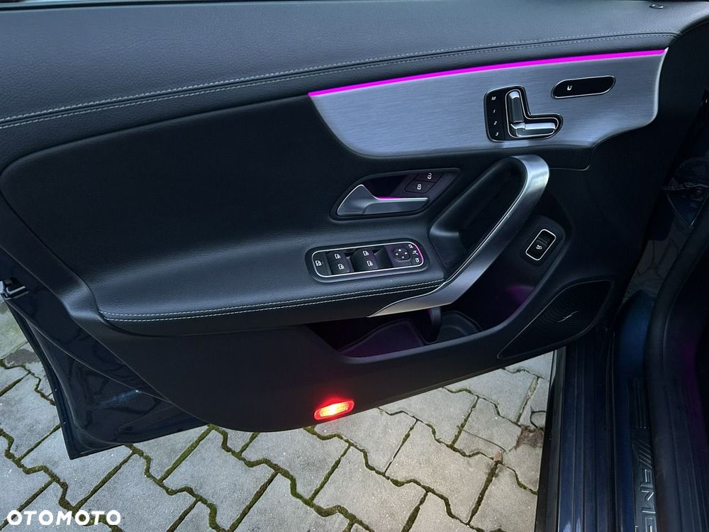 Mercedes-Benz CLA AMG 35 4-Matic 7G-DCT - 33