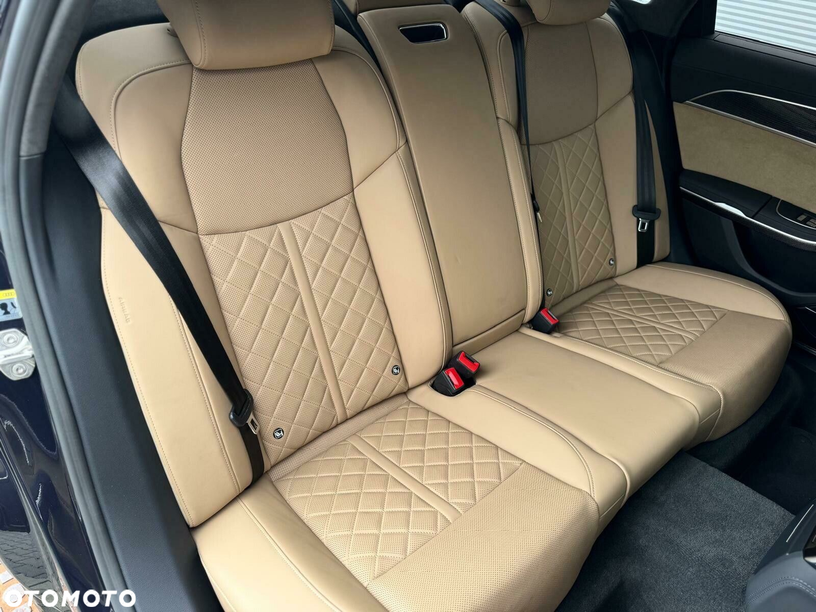 Audi S8 - 38