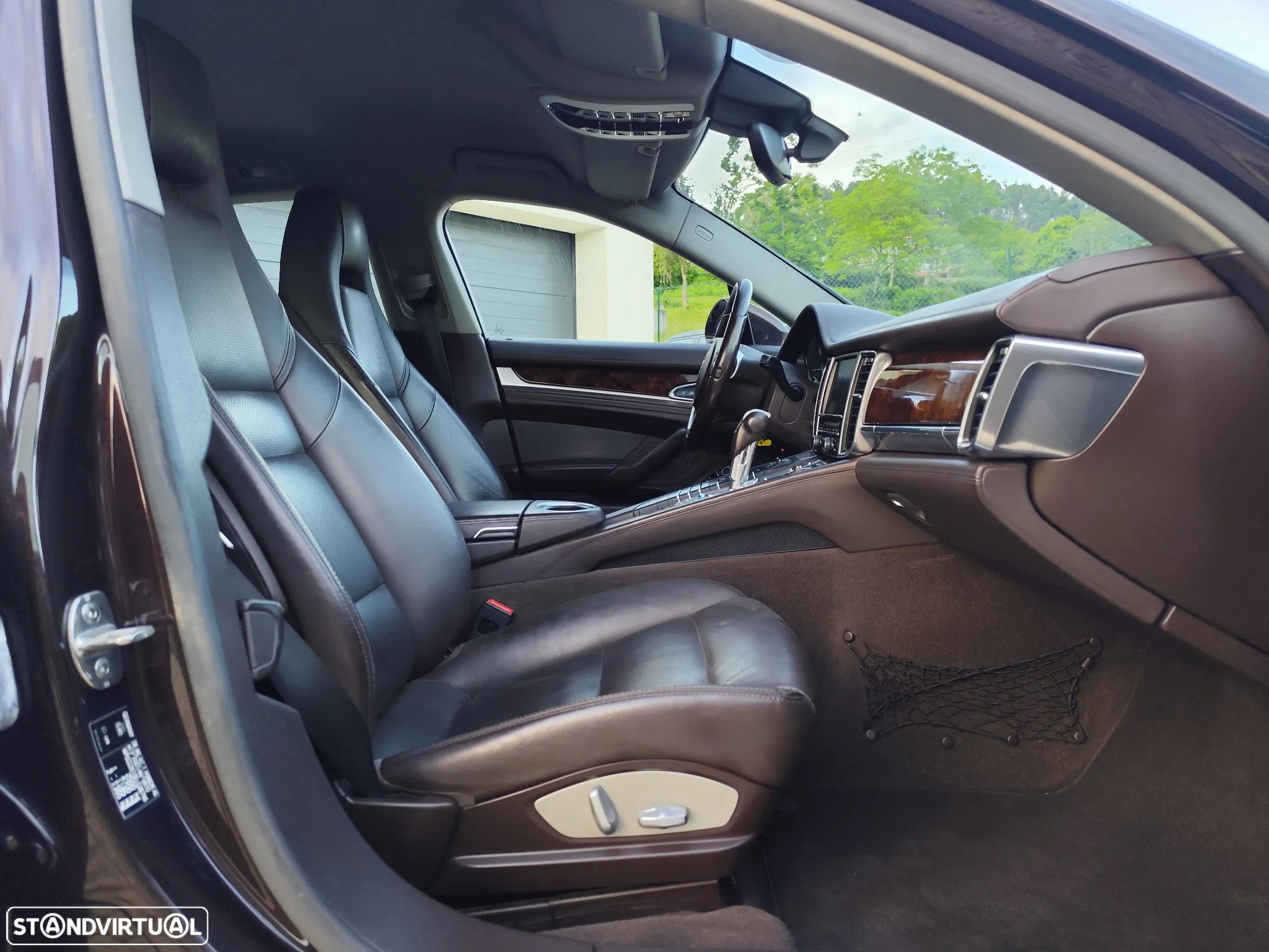 Porsche Panamera Edition - 11