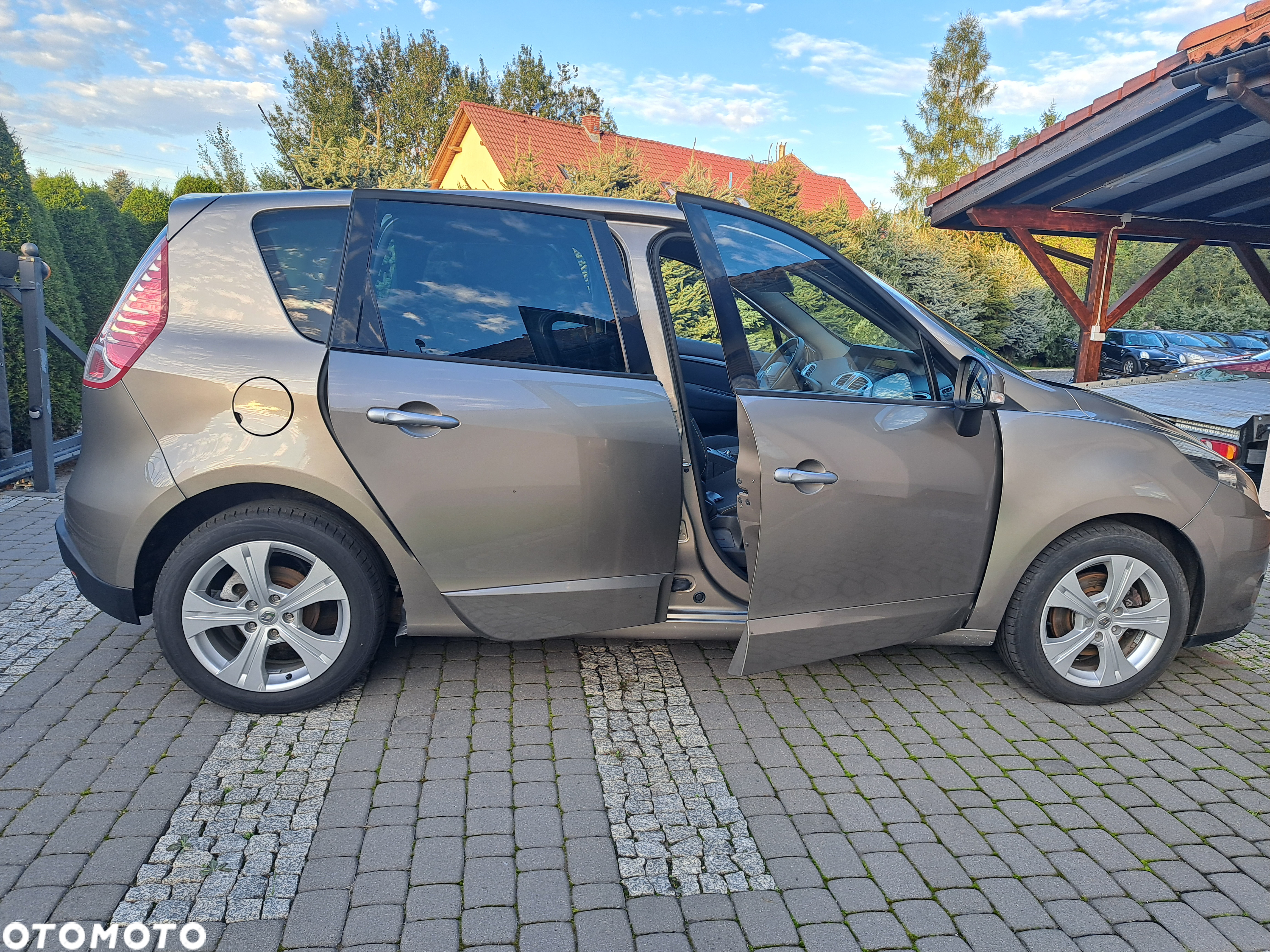 Renault Scenic 1.4 16V TCE TomTom Edition - 22