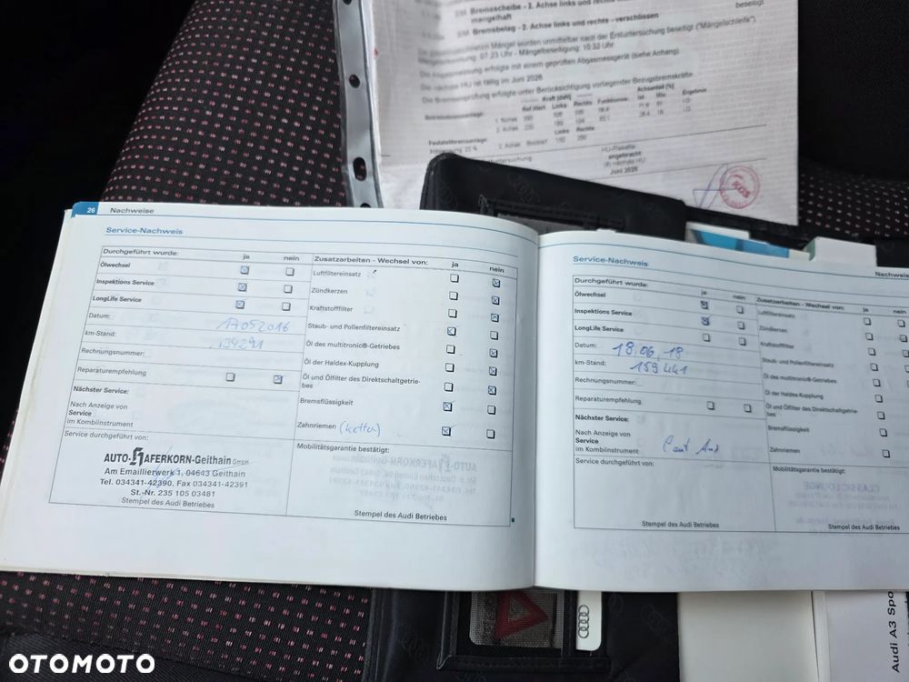 Audi A3 Sportback 1.6 FSI Attraction - 23