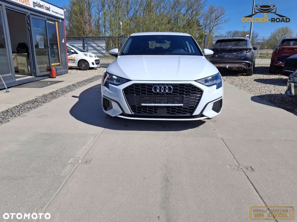 Audi A3 Sportback - 3