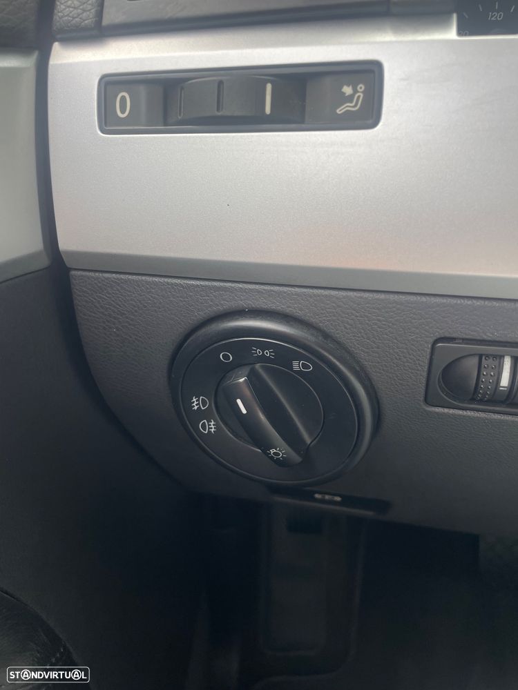 VW Touareg 2.5 TDi Tiptronic - 22