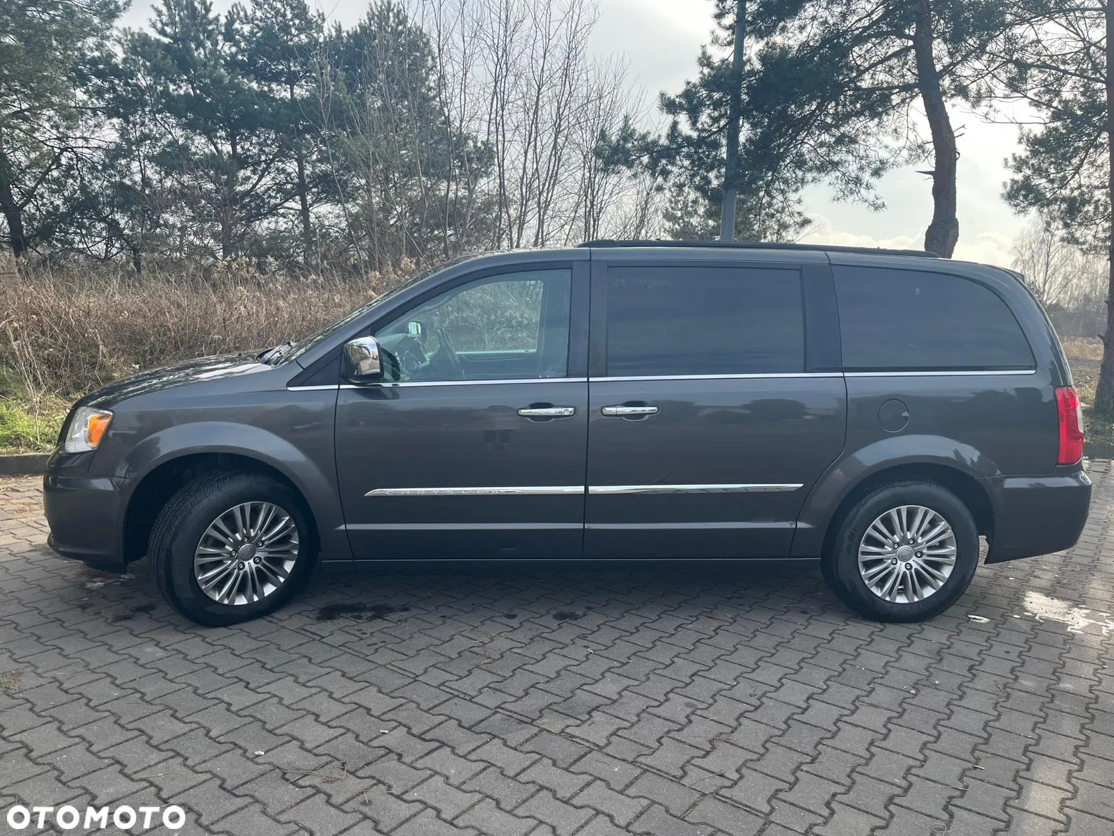 Chrysler Town & Country 3.6 Limited - 5