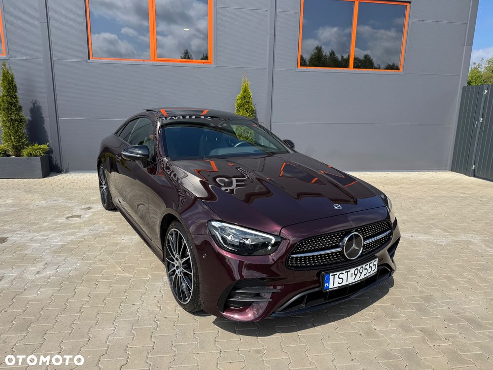 Mercedes-Benz Klasa E 300 d 4Matic 9G-TRONIC AMG Line - 27