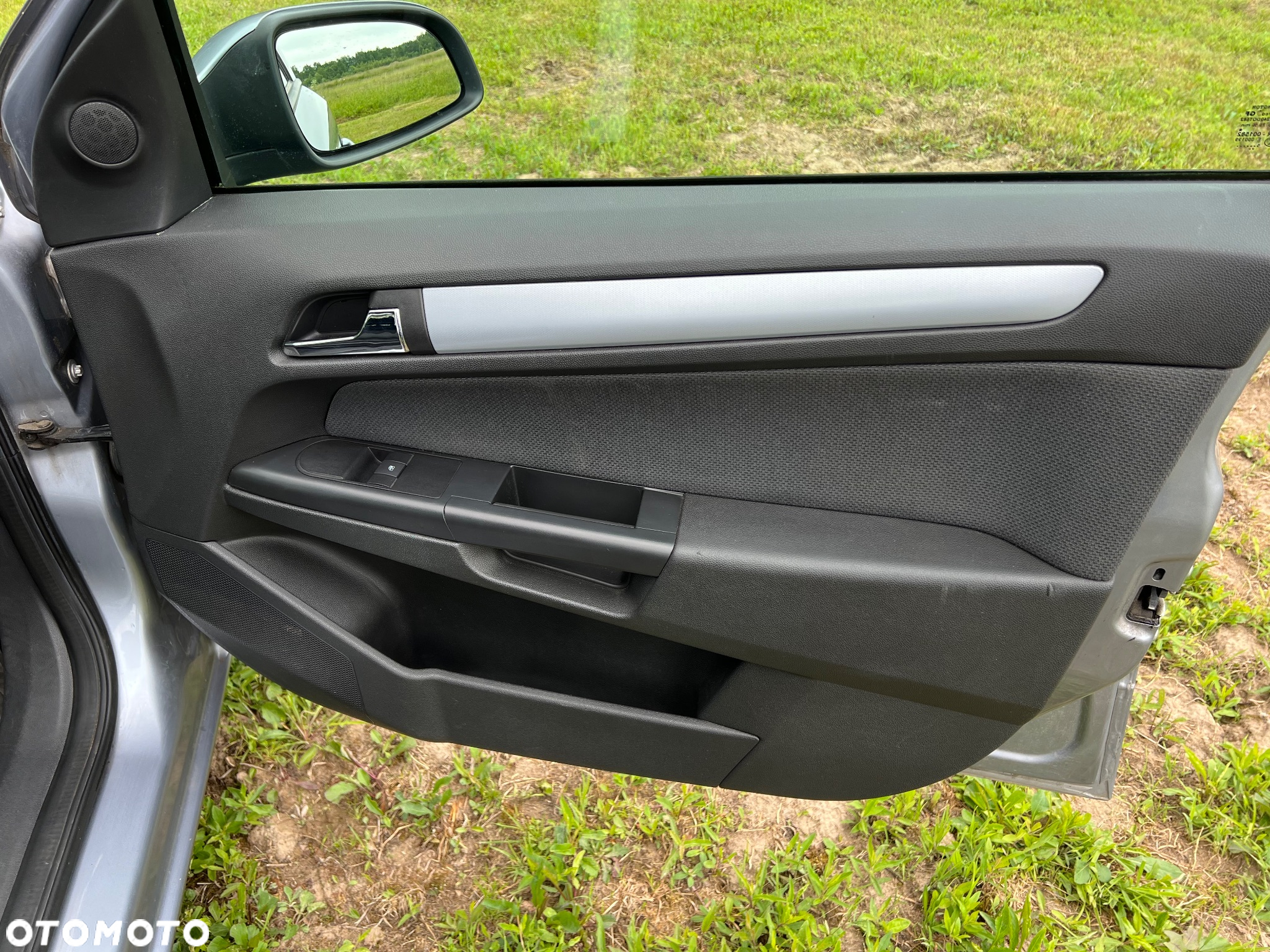 Opel Astra 1.9 CDTI DPF Edition - 7
