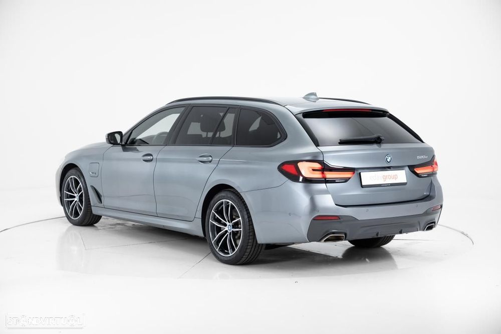 BMW 520 i Pack Desportivo M - 5