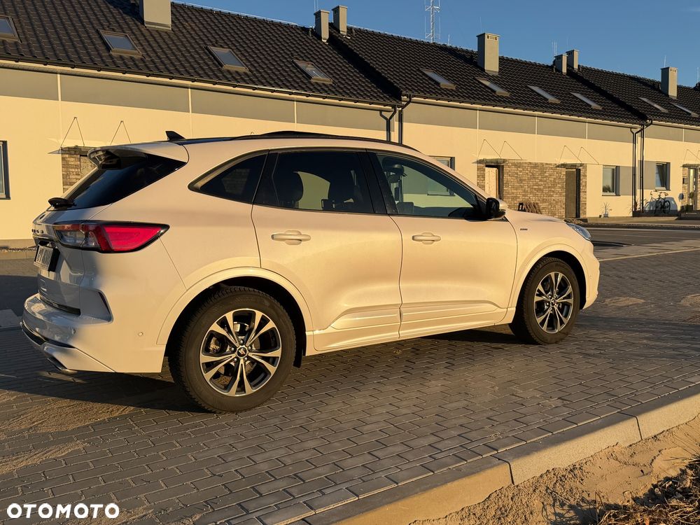 Ford Kuga 1.5 EcoBoost FWD ST-Line X - 5