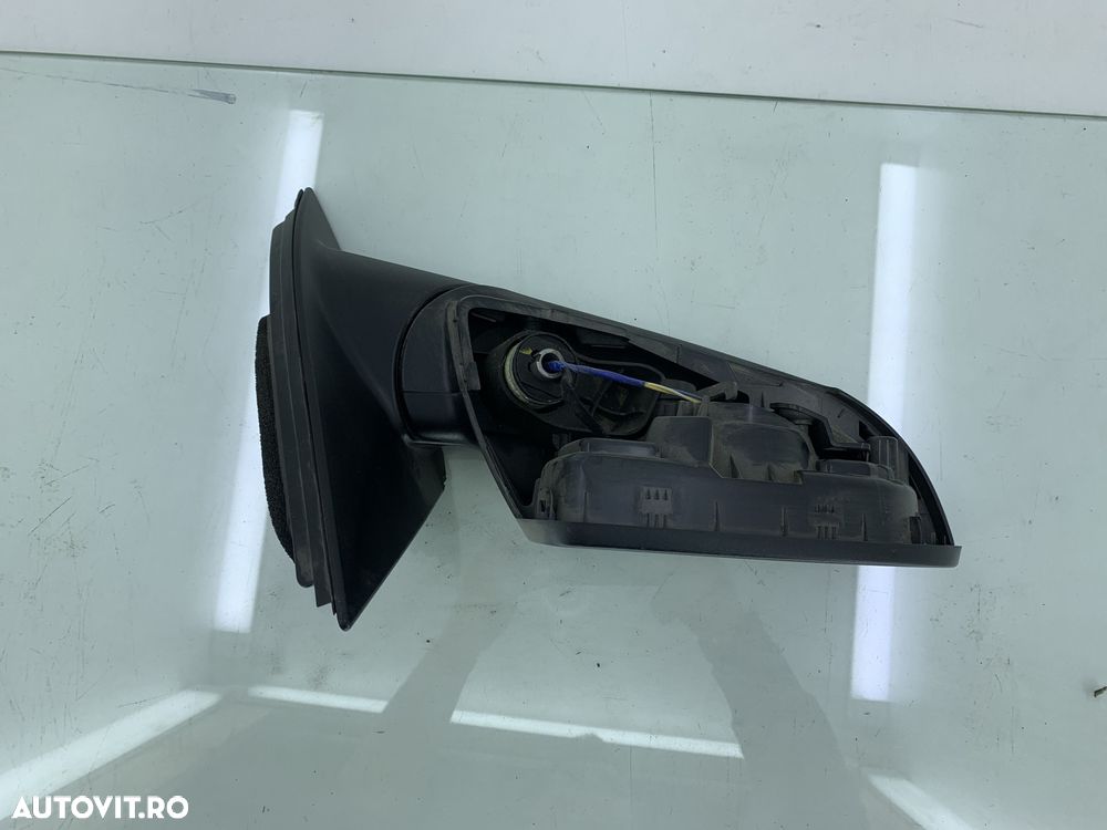 Dezmembrez Oglinda dreapta de pe Hyundai i30 2020-2023 - 2