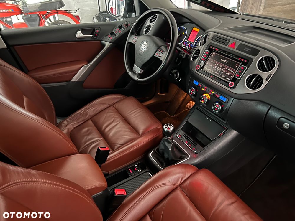Volkswagen Tiguan 2.0 TDI DPF BlueMotion Technology Freestyle - 28