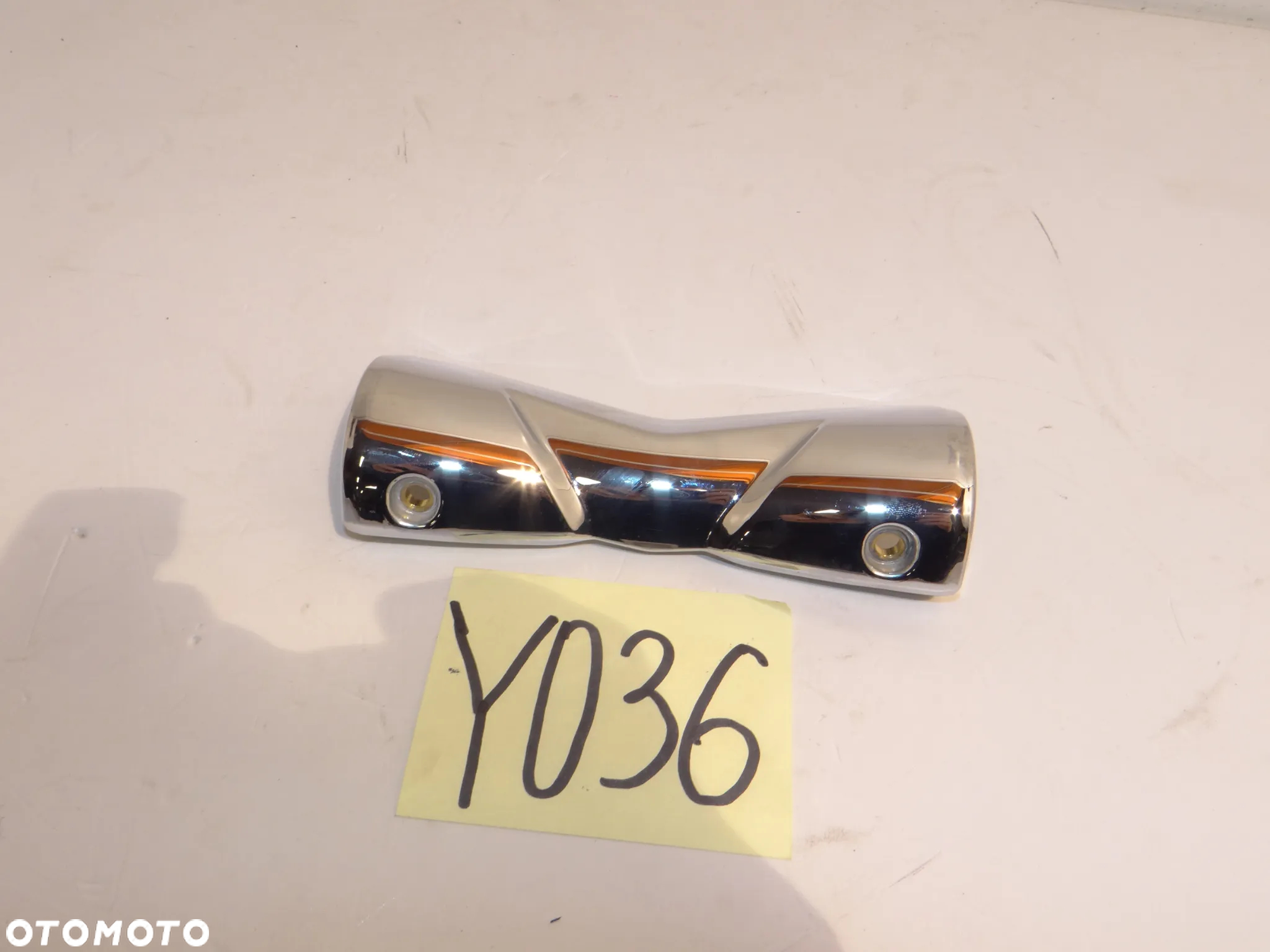 YAMAHA XVS 950 OSŁONA LISTWA KIERUNKOWSKAZÓW  TYŁ  Y036 - 8